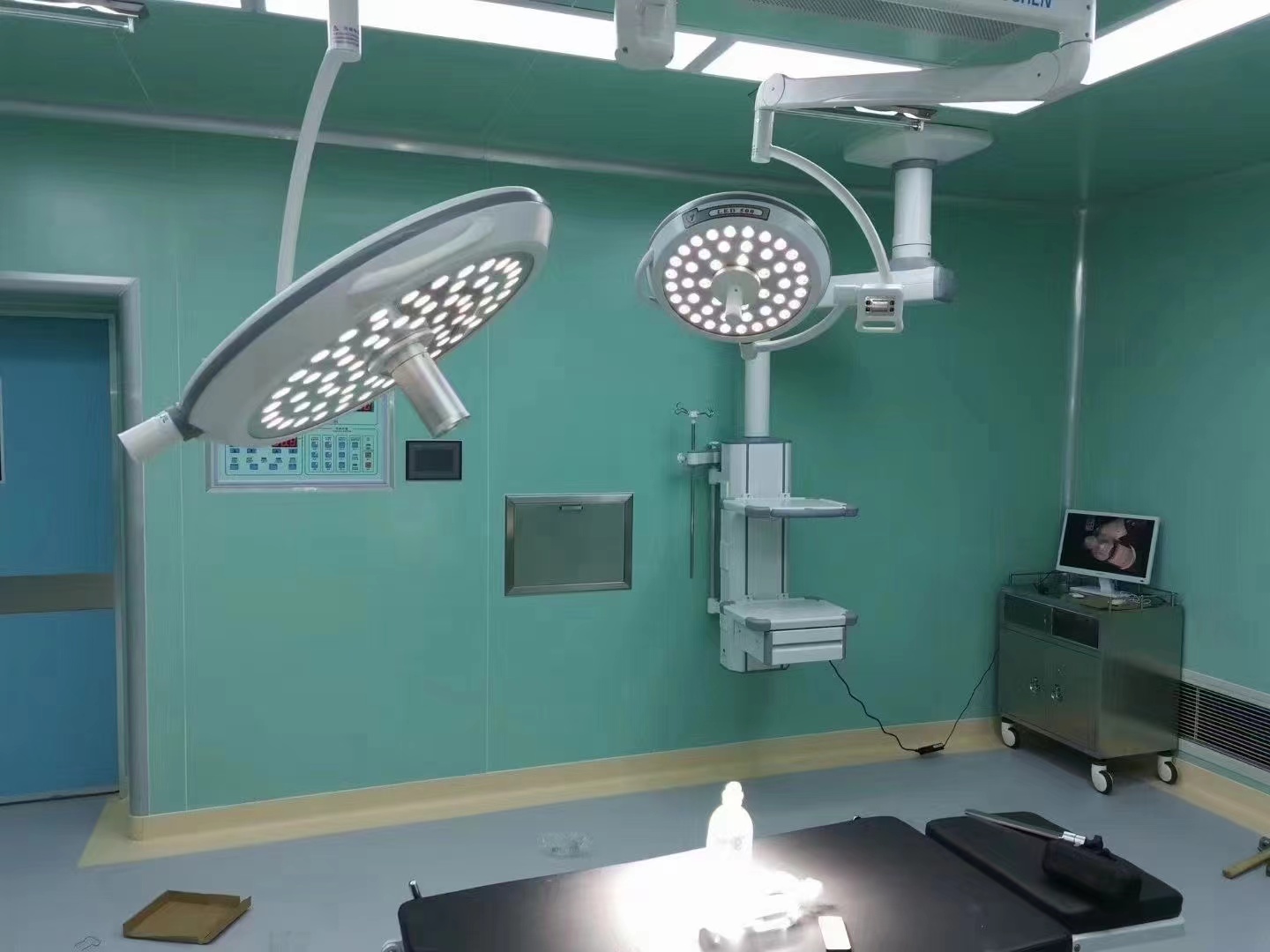 手術(shù)室無影燈